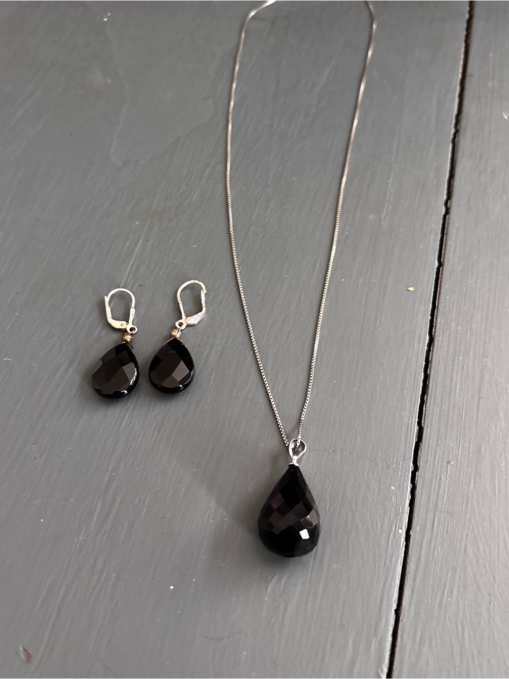Faceted Black Teardrop Pendant Necklace with Matching Earrings